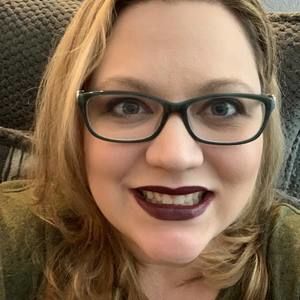 Meet your Posher, Katelyn